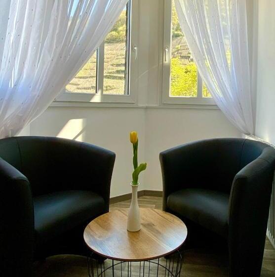 חדר דלוקס עם מרפסת, Krone Riesling