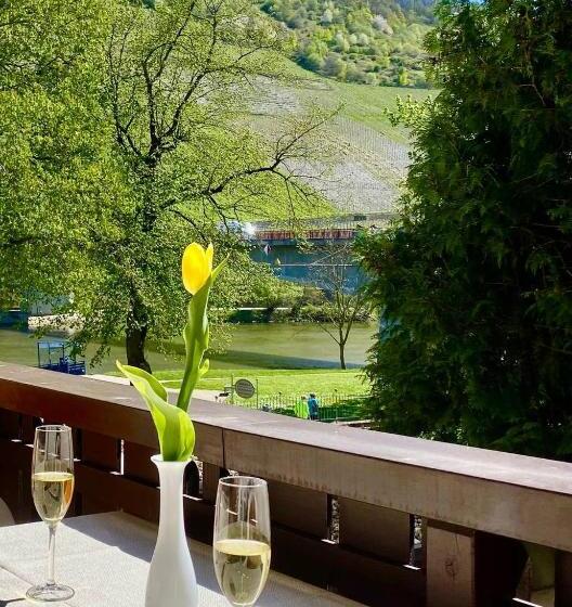 חדר דלוקס עם מרפסת, Krone Riesling