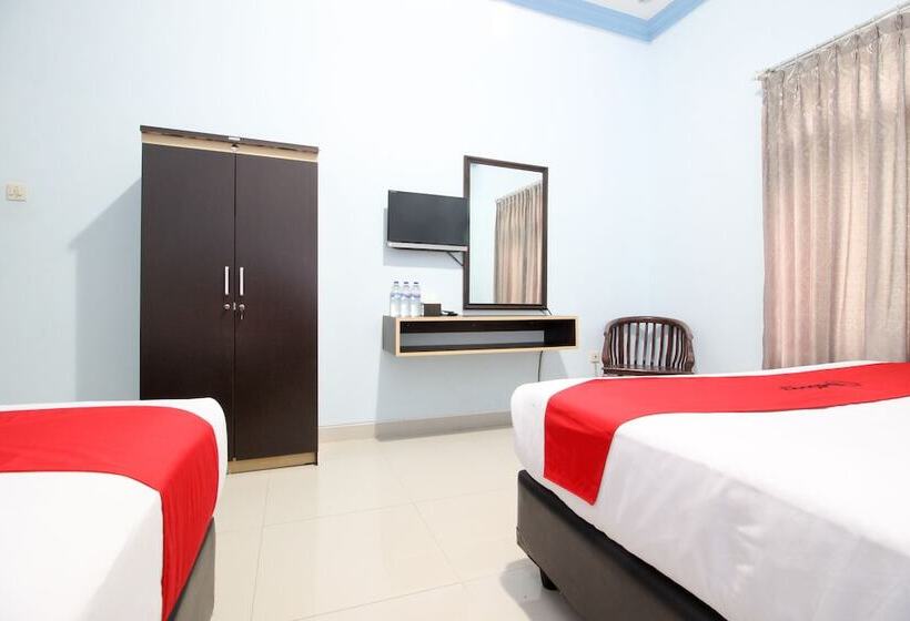 Номер Стандарт, Reddoorz Plus @ Timoho