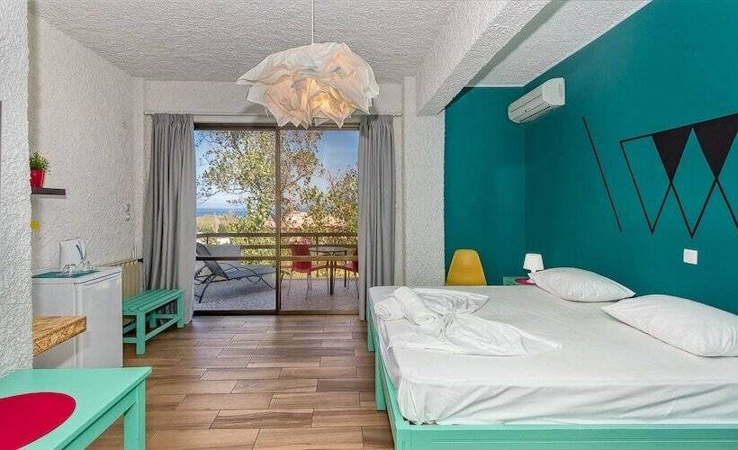 غرفة قياسية مطلّة علي الحديقة, The Bongos   Socially Conscious Rooms, Part Of The Room Rate Goes To Charity