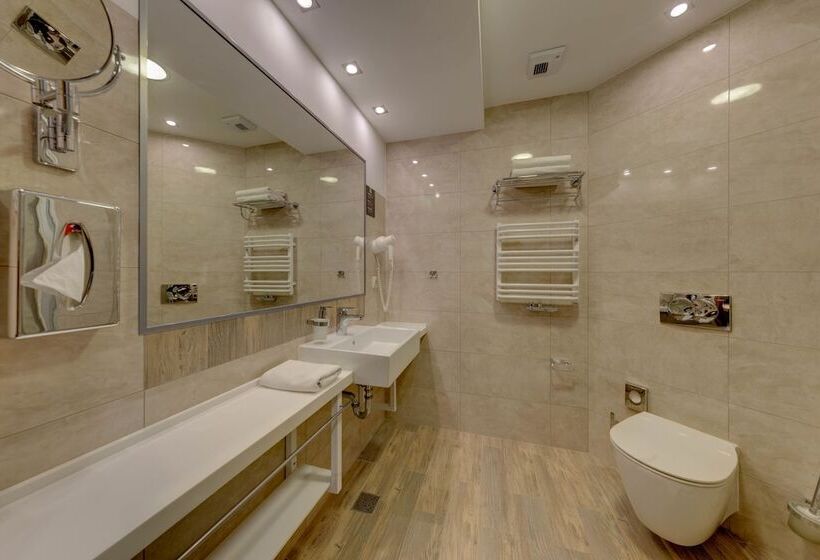 غرفة قياسية فردية مزودة بشُرفة, Mineral Hotel Malinowy Raj