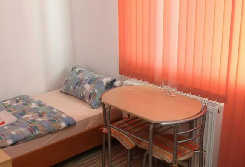 スタンダードルーム, Pension Motel Anna