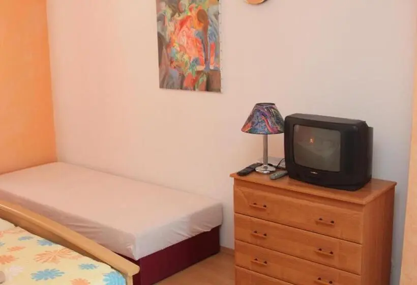 スイート（家族用）, Pension Motel Anna