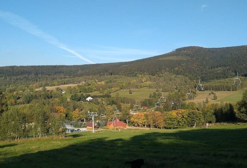 Quarto Quádruplo Estandar, Pensjonat Zielone Wzgórze W Bolesławowie