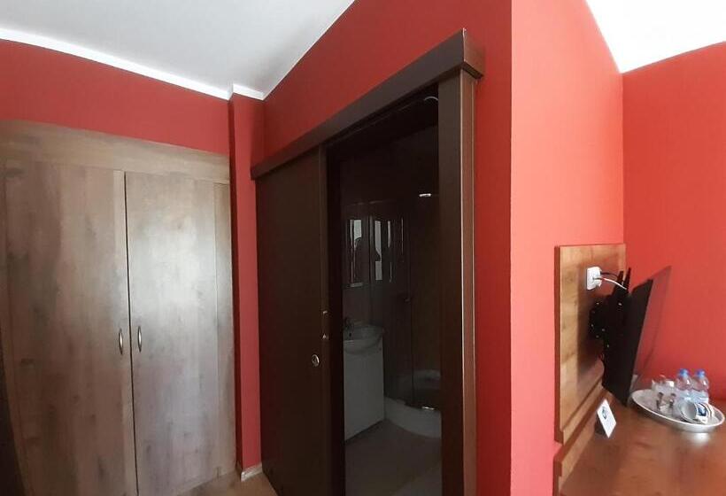 Quarto Estandar com Terraço, Pensjonat Zielone Wzgórze W Bolesławowie