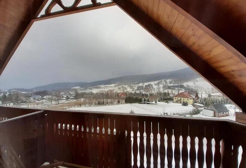 Quarto Estandar com Sacada, Pensjonat Zielone Wzgórze W Bolesławowie