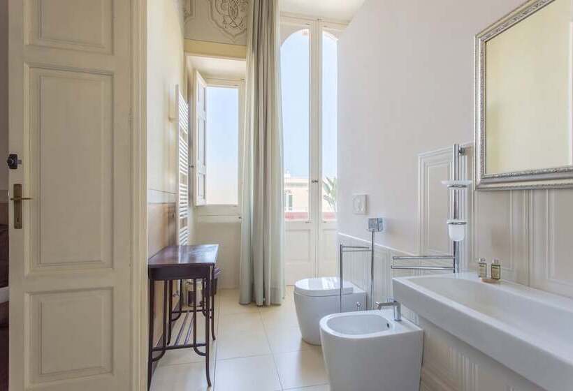 海景套房, Palazzo Vallebona