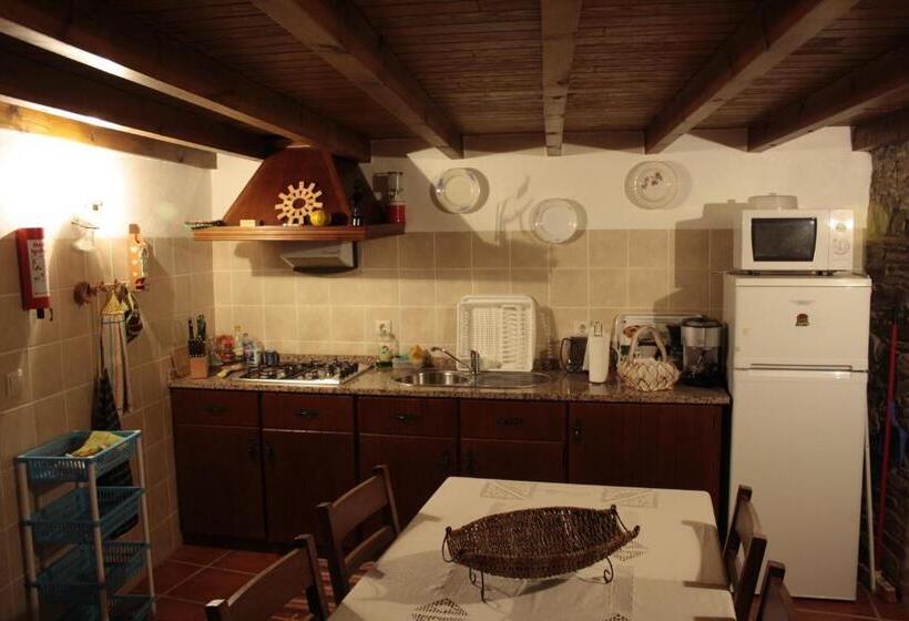 منزل غرفة نوم واحدة, Casas De Pedra   Casa Da Avó