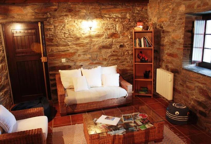 منزل غرفة نوم واحدة, Casas De Pedra   Casa Da Avó