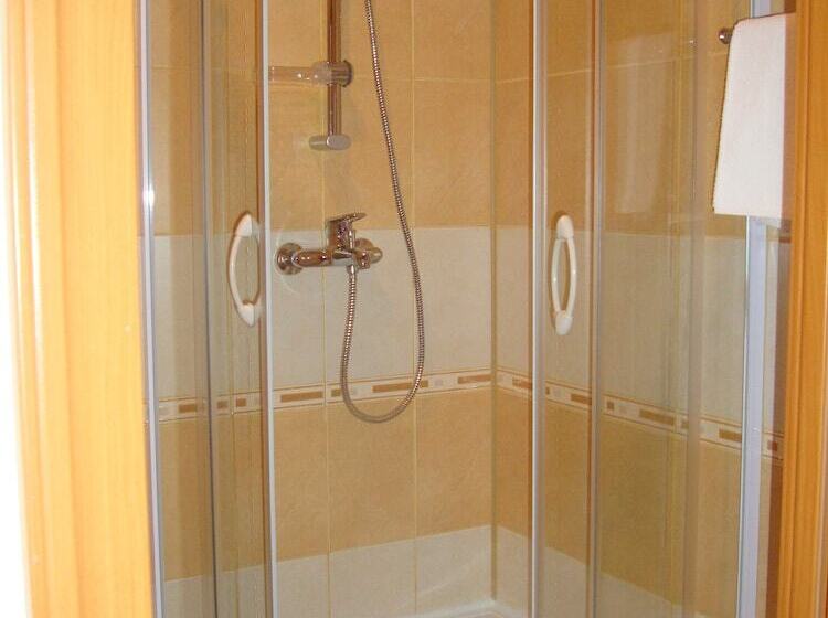 استودیوی استاندارد, Karkushin Dom