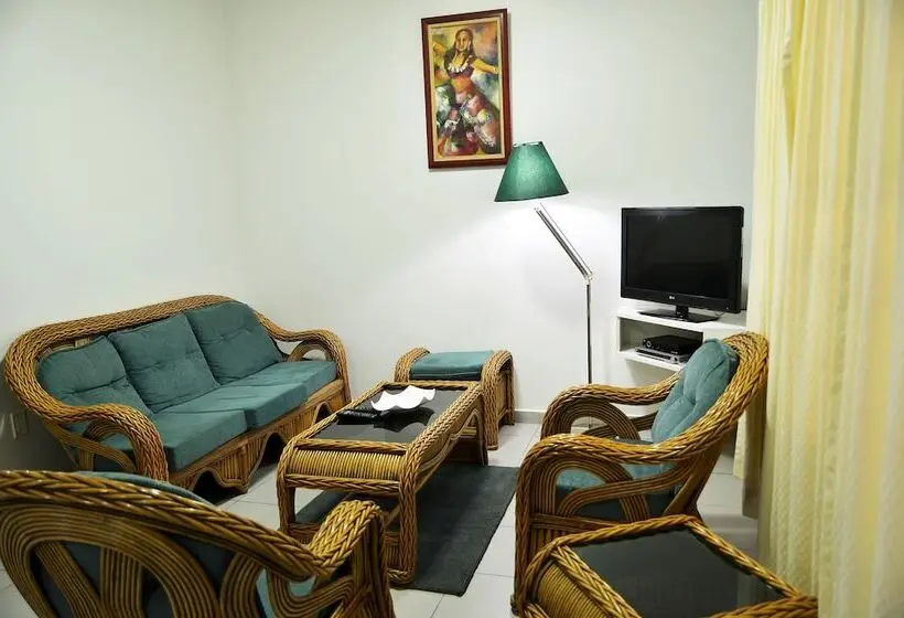 آپارتمان 2 خوابه, Rachel's Apartments