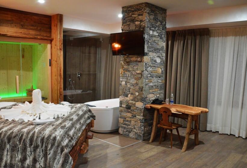 جناح, Serendipity