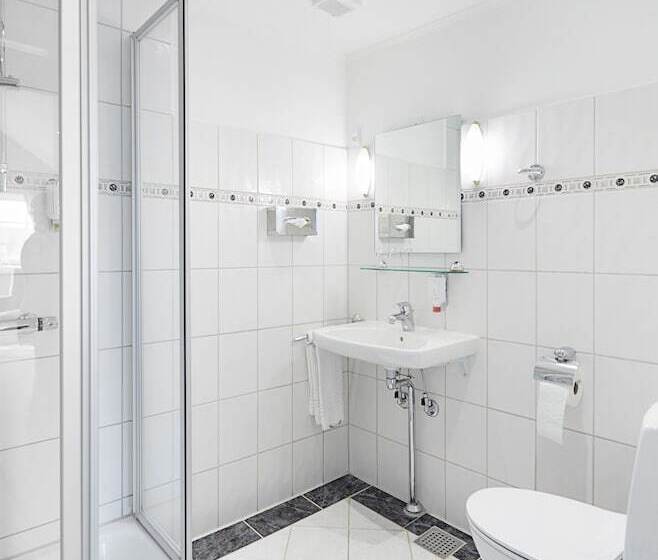 جناح جونيور مزوَّد بشرفة, Fjordkroen