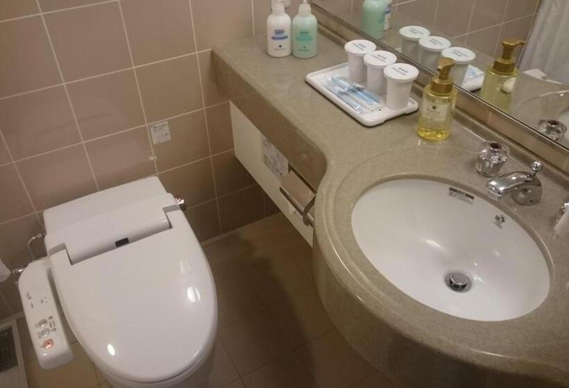 اتاق استاندارد سه نفره, West Inn Fujiyoshida