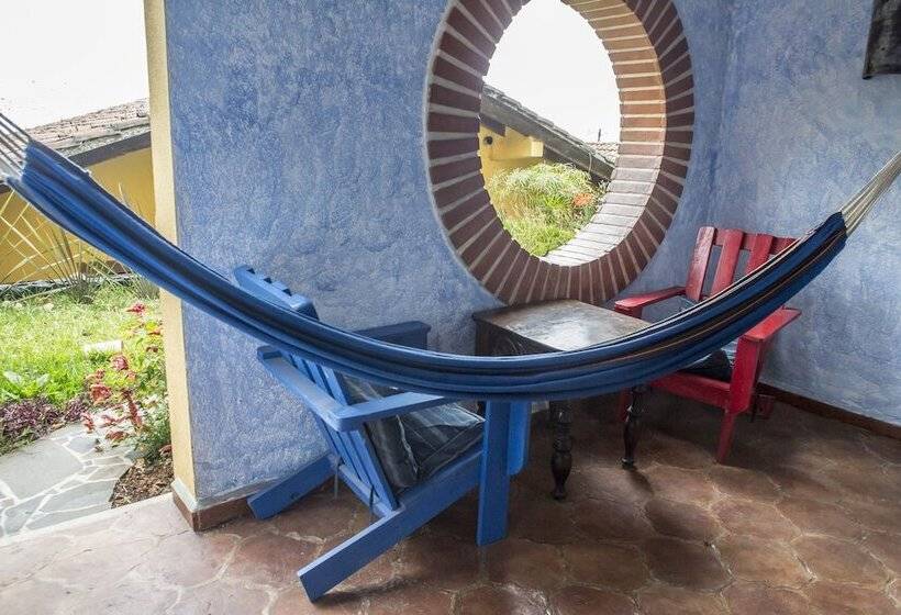 سوییت خانوادگی, La Iguana Perdida Hostel