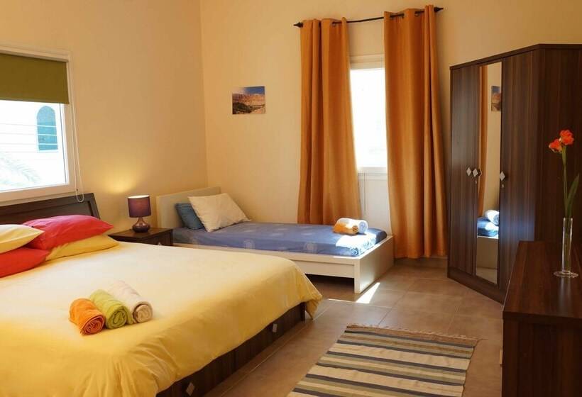 اتاق استاندارد سه نفره, Behlys Villa