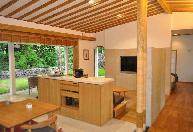 Vila 1 Dormitori, Kinmonco