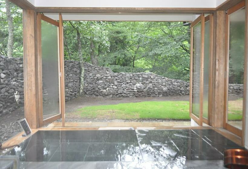 Vila 1 Dormitori, Kinmonco