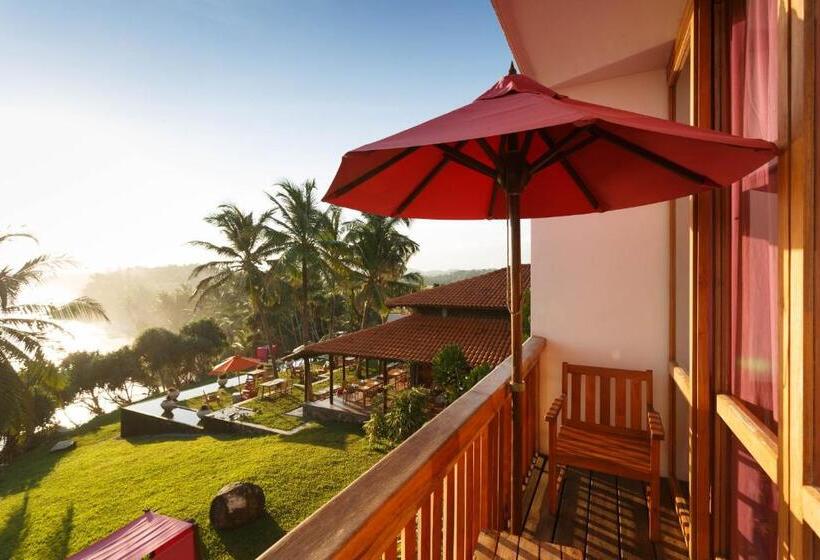 اتاق استاندارد با بالکن, Utmt Underneath The Mango Tree Spa & Beach Resort