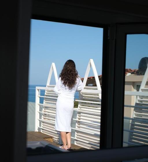 סוויטת פנטהאוז, Vergina Beach