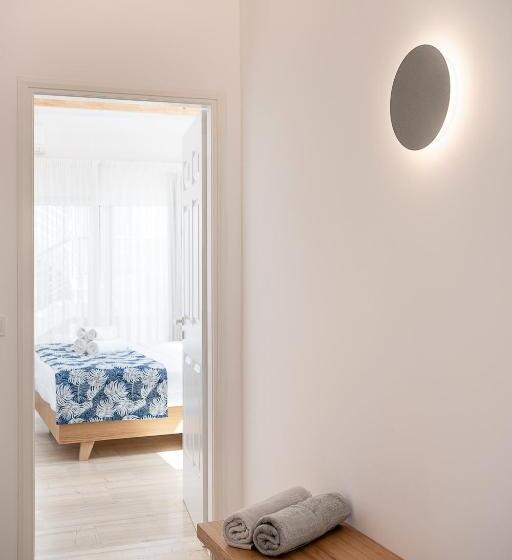 דירת חדר סופריור, Vergina Beach