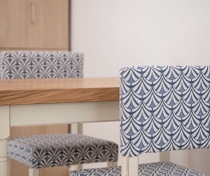 דירת חדר סופריור, Vergina Beach