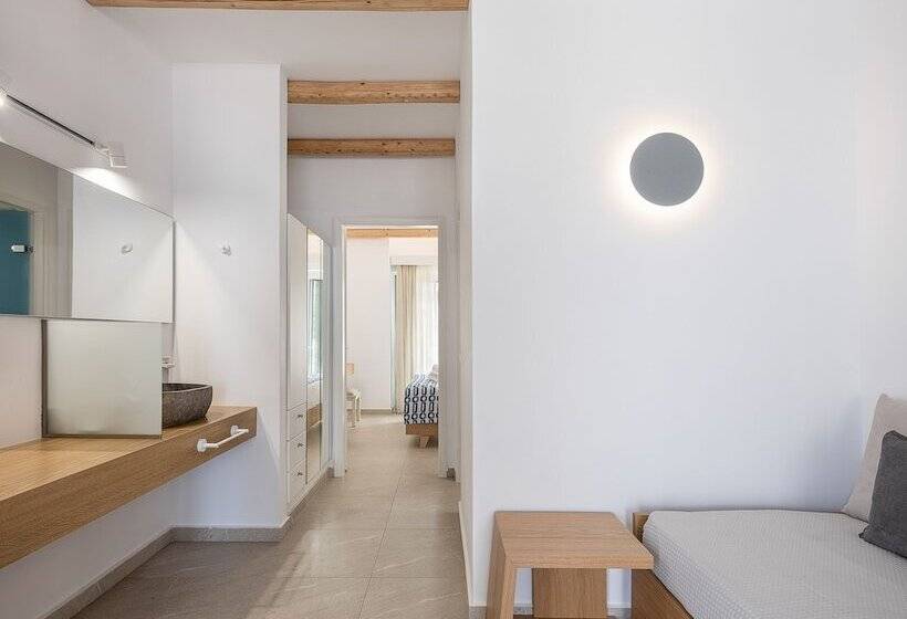 דירת חדר סופריור, Vergina Beach