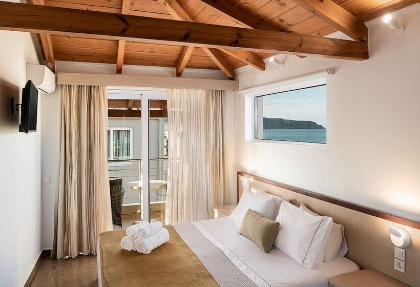 דירת חדר סופריור, Vergina Beach