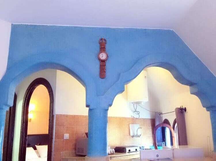 컴포트 스튜디오, Villa Rita Guest House