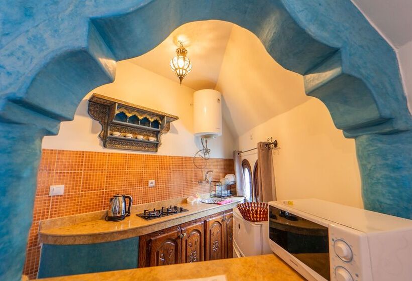 컴포트 스튜디오, Villa Rita Guest House