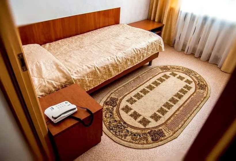 اتاق اکونومی یک تخته, Erofey