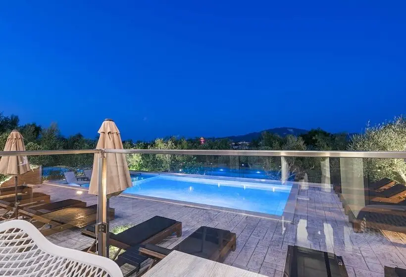 اتاق لوکس, Litore Luxury Living