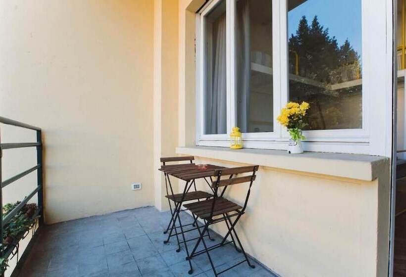 スタンダードルーム, Ostello Bello Lake Como