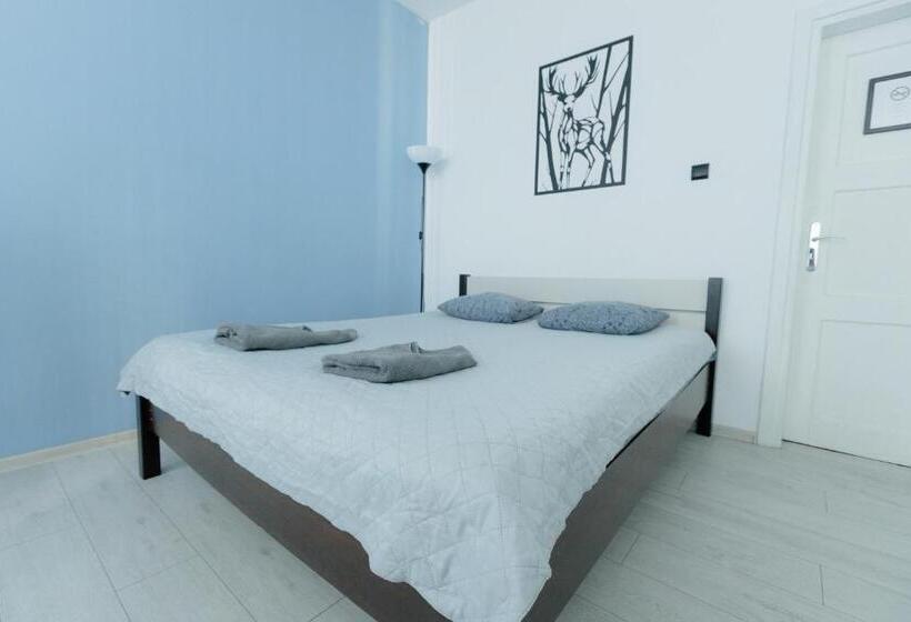 غرفة قياسية حمام مشترك, Hidden Peak Guestrooms