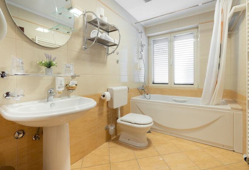 חדר קומפורט, Villa Riva