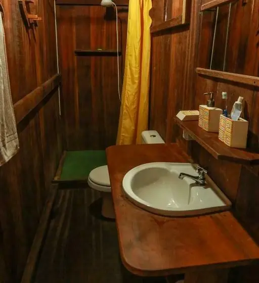 デラックスルーム, Ciamat Camp