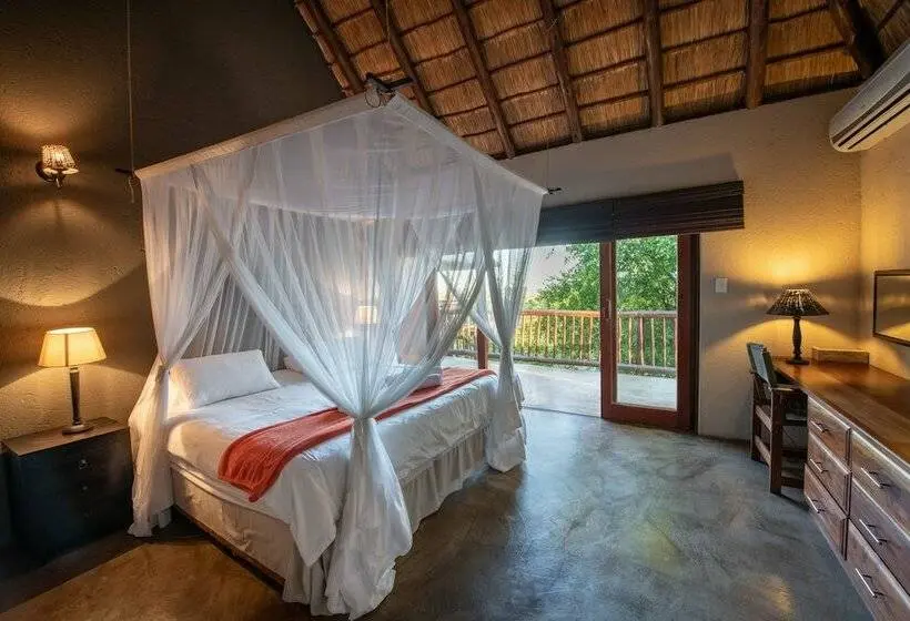 スイート（家族用）, Elephant Game Lodge