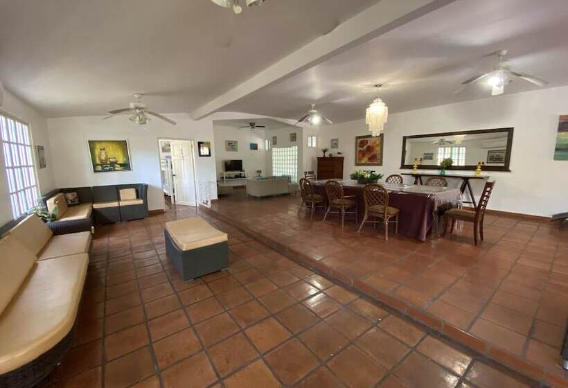 デラックスビラの１ベッドルーム, Las Catalinas Coronado