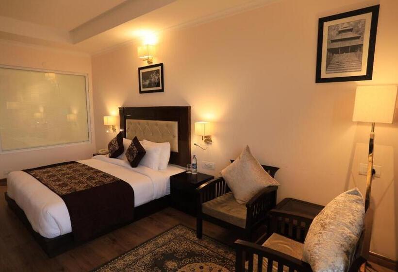 Номер Deluxe, Deventure Shimla Hills