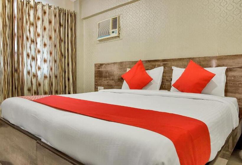 اتاق استاندارد, O Rana Residency Near Western Express Highway Metro Station