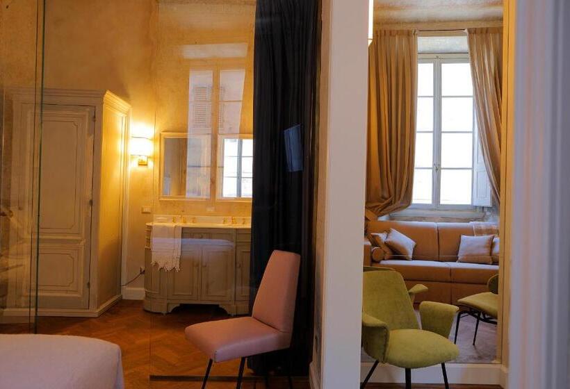 اتاق سوپریور, Residenza La Musa Amarcord