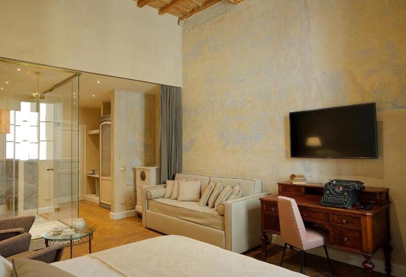 اتاق سوپریور سه تخته, Residenza La Musa Amarcord