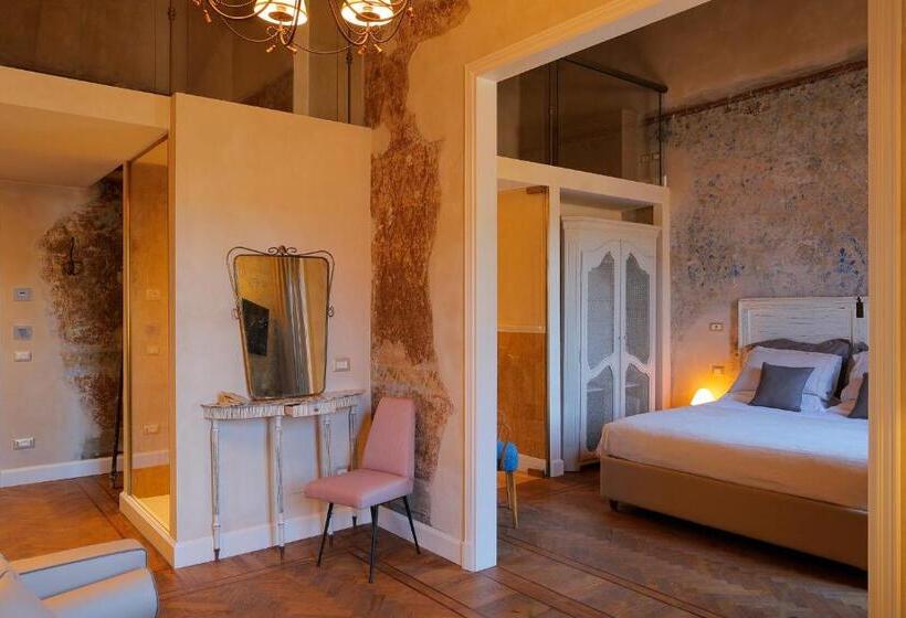 اتاق سوپریور سه تخته, Residenza La Musa Amarcord