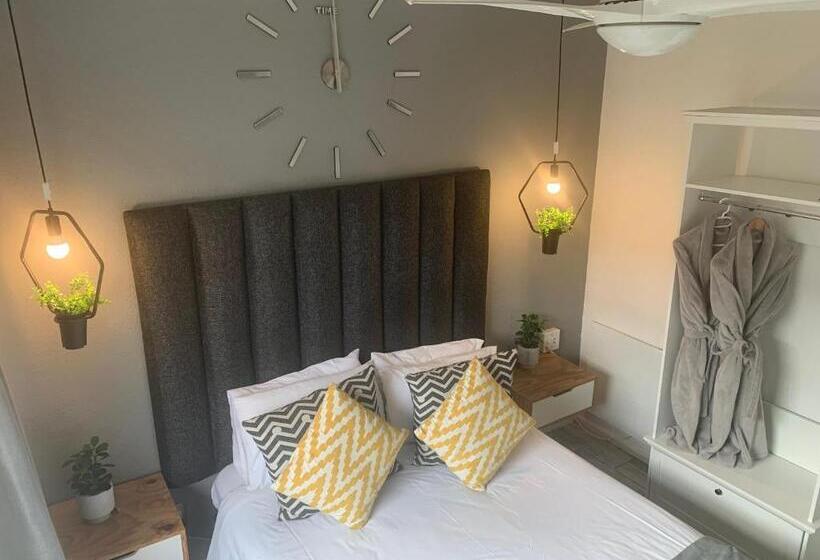 اتاق استاندارد با سرویس بهداشتی مشترک, Mitchell S Guesthouse