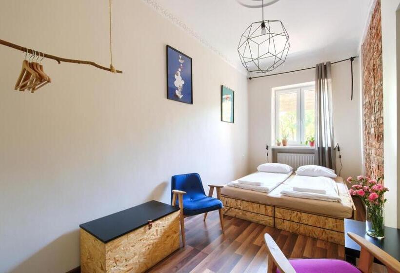 غرفة قياسية حمام مشترك, Lull Hostel