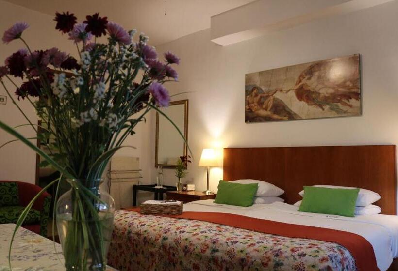 اتاق لوکس, Chalet Del Carmen