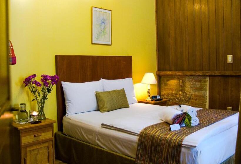 اتاق استاندارد, Chalet Del Carmen