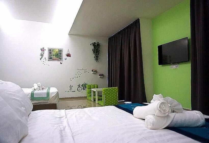 اتاق استاندارد چهار تخته, D' Cozy Inn