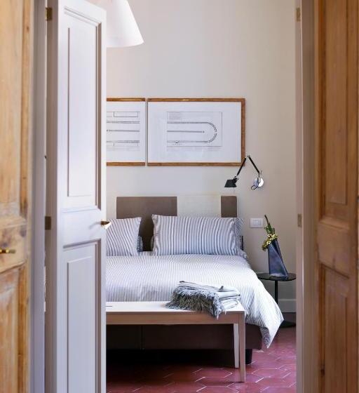 اتاق استاندارد با چشمانداز شهر, Mynavona