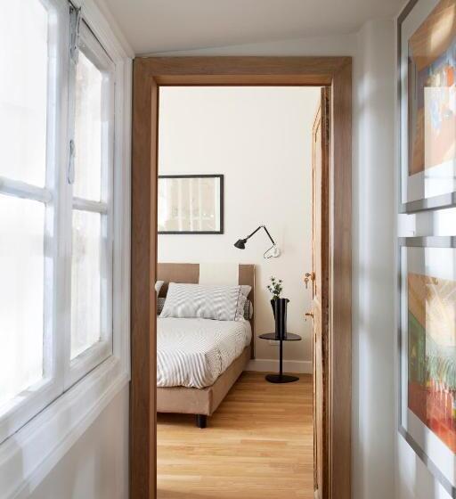 اتاق استاندارد, Mynavona